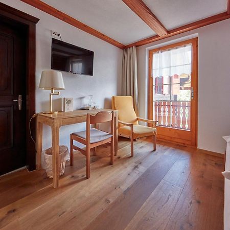 Hotel Alpenblick Zeneggen Εξωτερικό φωτογραφία