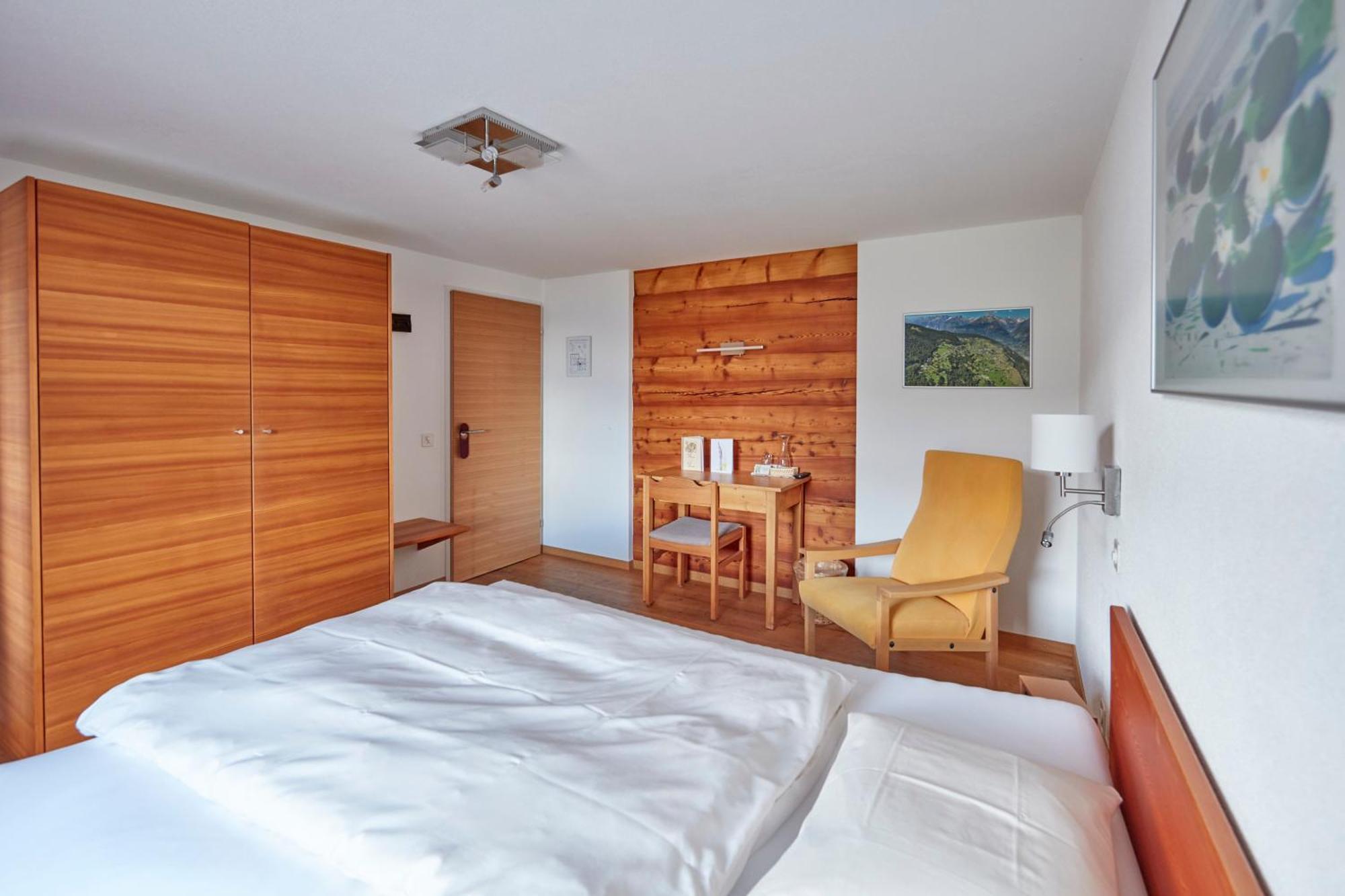 Hotel Alpenblick Zeneggen Εξωτερικό φωτογραφία