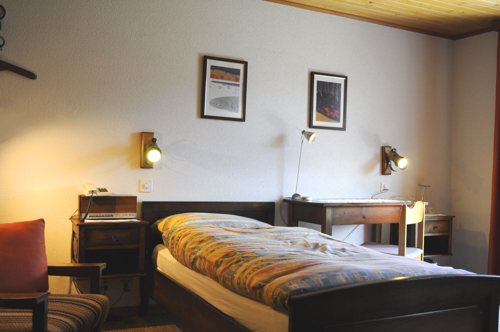 Hotel Alpenblick Zeneggen Εξωτερικό φωτογραφία