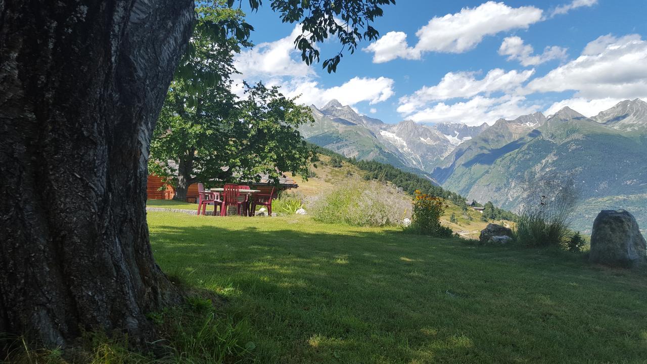 Hotel Alpenblick Zeneggen Εξωτερικό φωτογραφία