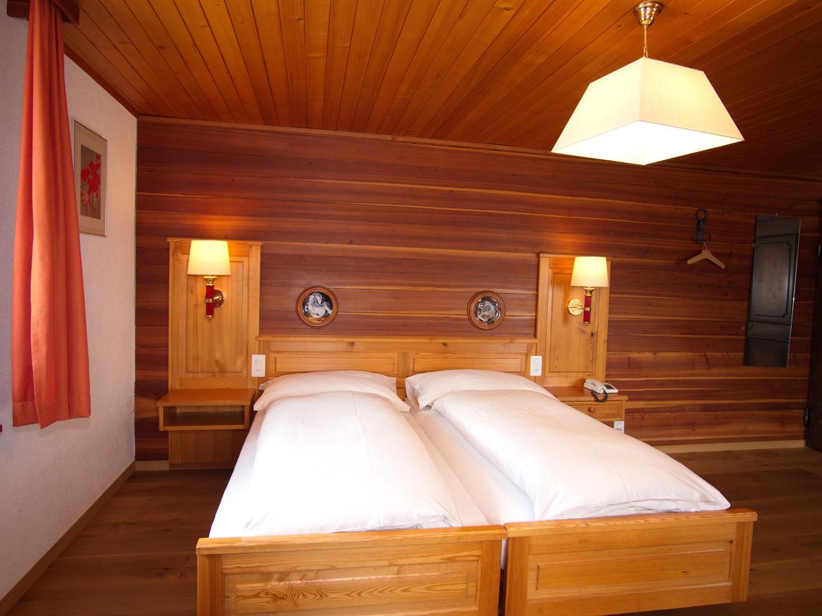 Hotel Alpenblick Zeneggen Εξωτερικό φωτογραφία
