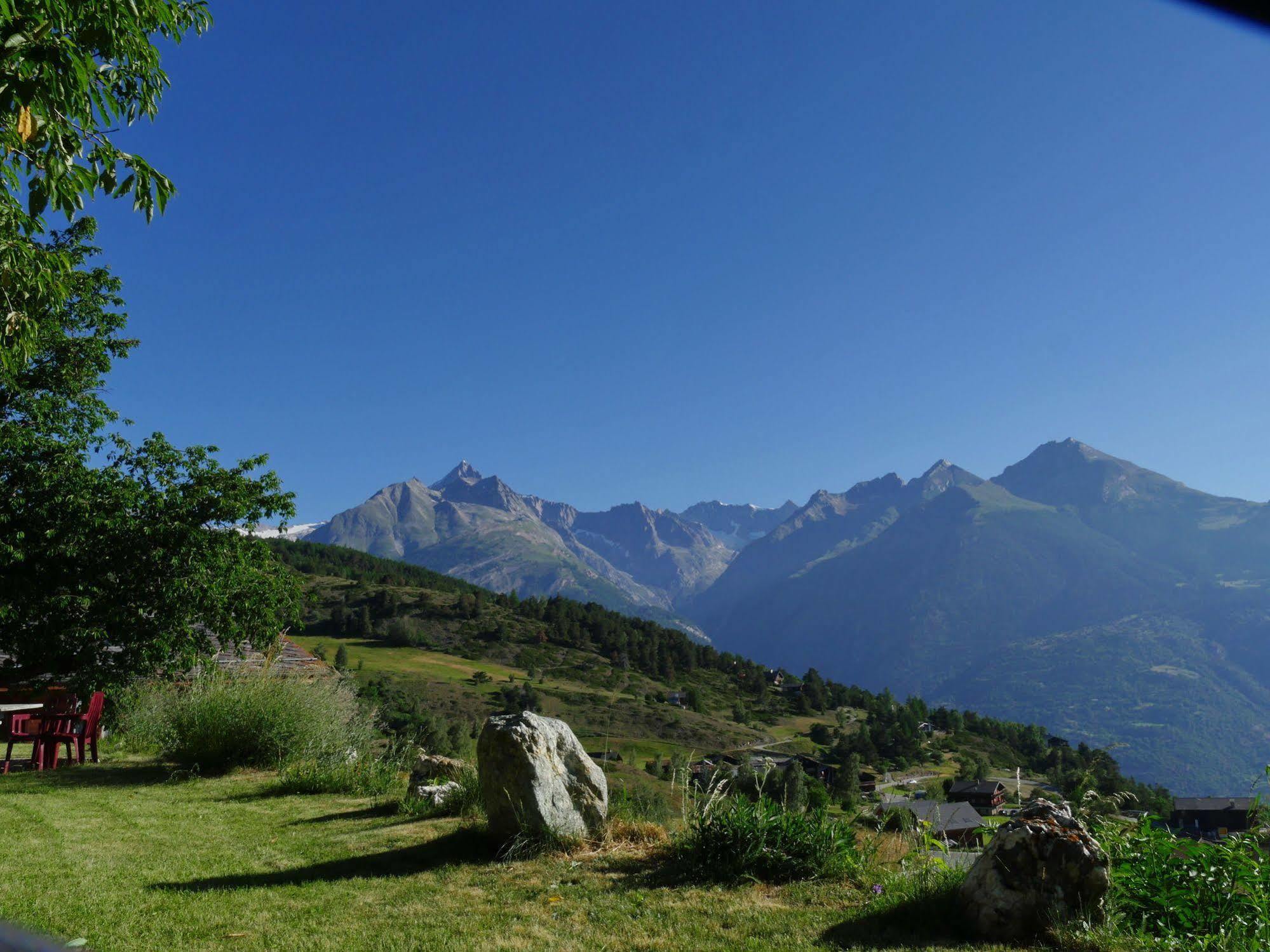 Hotel Alpenblick Zeneggen Εξωτερικό φωτογραφία